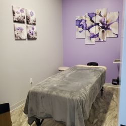 Dr. Turek's Wellness Center - Massage room