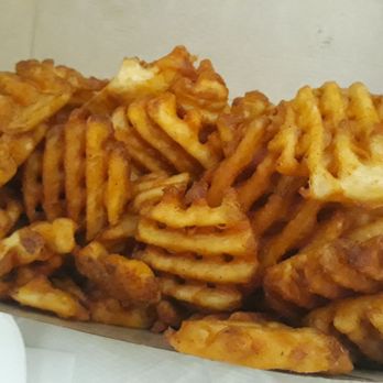 EARL Kaimuki - Fries - Sandwiches Near Me - Honolulu, Hawaii EARL Kaimuki - Fries - Sandwiches Near Me - Honolulu, Hawaii