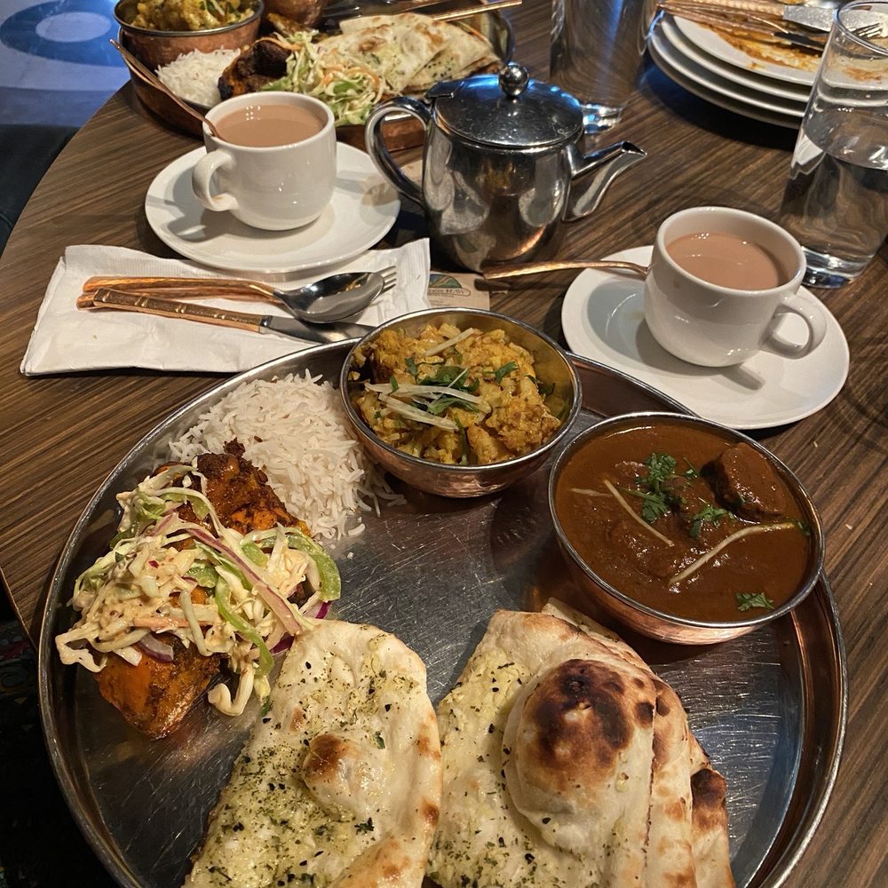 Tasty Indian Bistro - Non vegetarian lunch special with naan - Indian Near Me - Delta, British Columbia Tasty Indian Bistro - Non vegetarian lunch special with naan - Indian Near Me - Delta, British Columbia