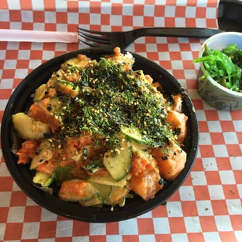 Uroko Poke - My first poke bowl  so good - Japanese Near Me - Costa Mesa, California