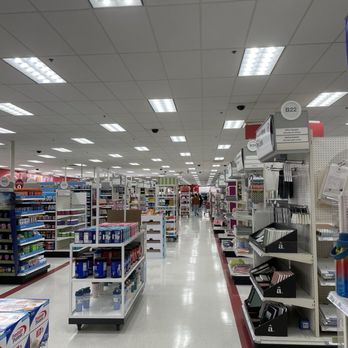 Target - Department Stores Near Me - Hemet, California