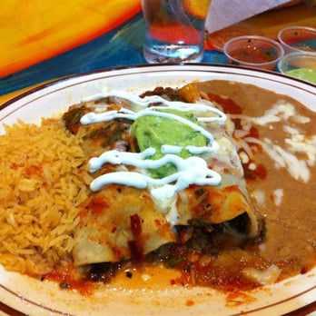 Salsa & Beer - Carnitas enchilada - Mexican Near Me - Van Nuys, California