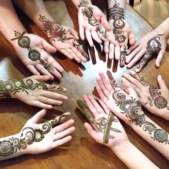 Trendy Henna - Henna Party - www.TrendyHenna.com - Henna Artists Near Me
