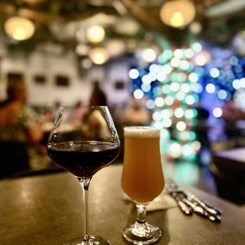 Banyans Craft Kitchen and Lounge - Red Wine & Beer - Cocktail Bars Near Me - Kailua, Hawaii Banyans Craft Kitchen and Lounge - Red Wine & Beer - Cocktail Bars Near Me - Kailua, Hawaii