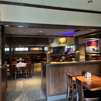 Red Lobster - Dining area - Seafood Near Me - Tigard, Oregon Red Lobster - Dining area - Seafood Near Me - Tigard, Oregon