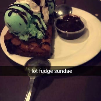 Union Grill - This is the yummy hot fudge sundae that is divine! - American Near Me - Pittsburgh, Pennsylvania