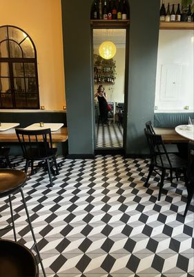 Lovebirds Wine Bar + Bistro by null