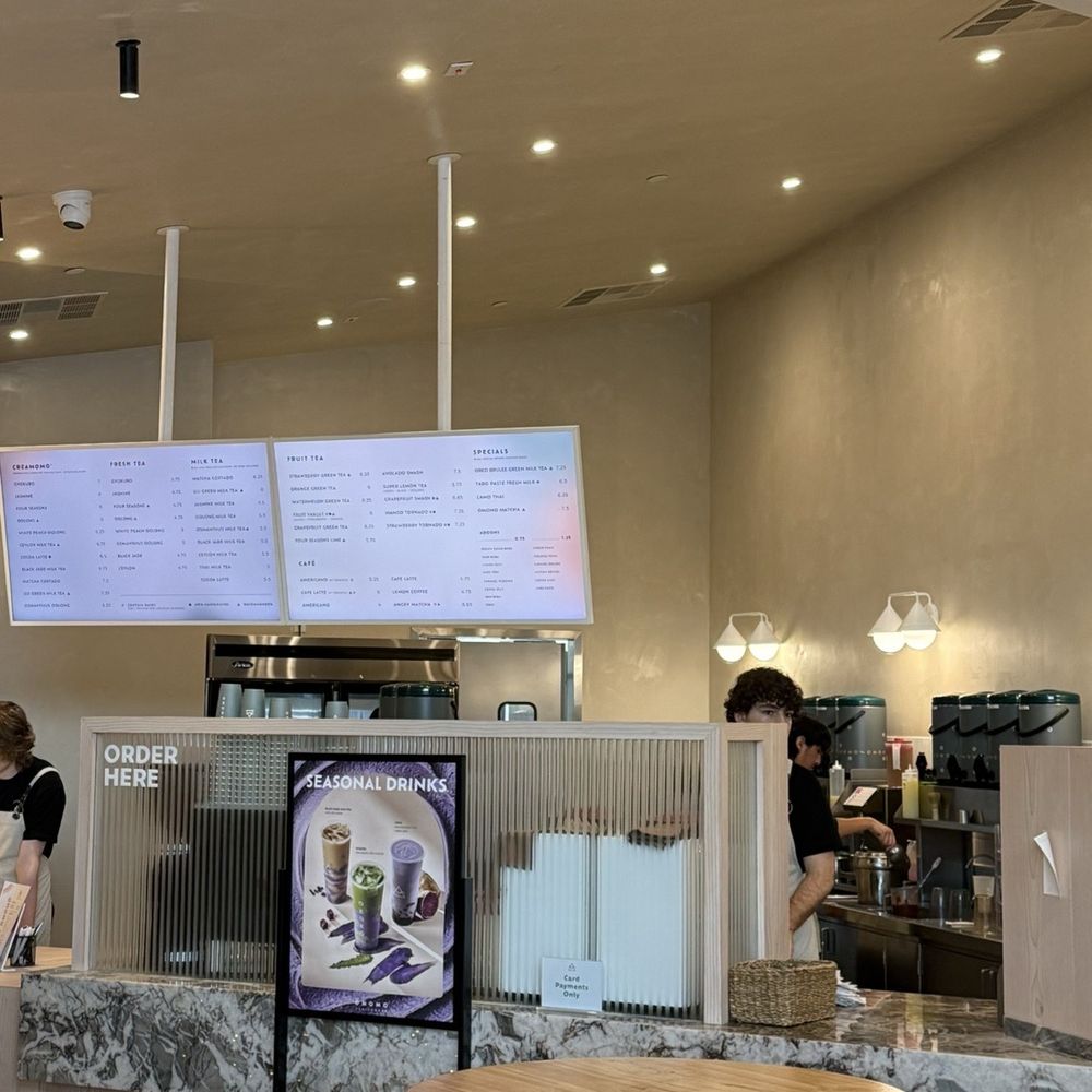 OMOMO Tea Shoppe - Bubble Tea Near Me - Aliso Viejo, California OMOMO Tea Shoppe - Bubble Tea Near Me - Aliso Viejo, California