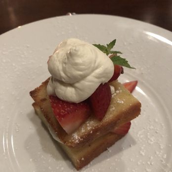 Il Palio Ristorante - Almond Cake - Italian Near Me - Chapel Hill, North Carolina Il Palio Ristorante - Almond Cake - Italian Near Me - Chapel Hill, North Carolina