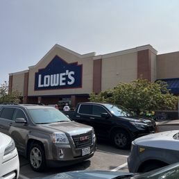 Exterior photo of Lowe's Home Improvement - Arnold, Missouri Exterior photo of Lowe's Home Improvement - Arnold, Missouri
