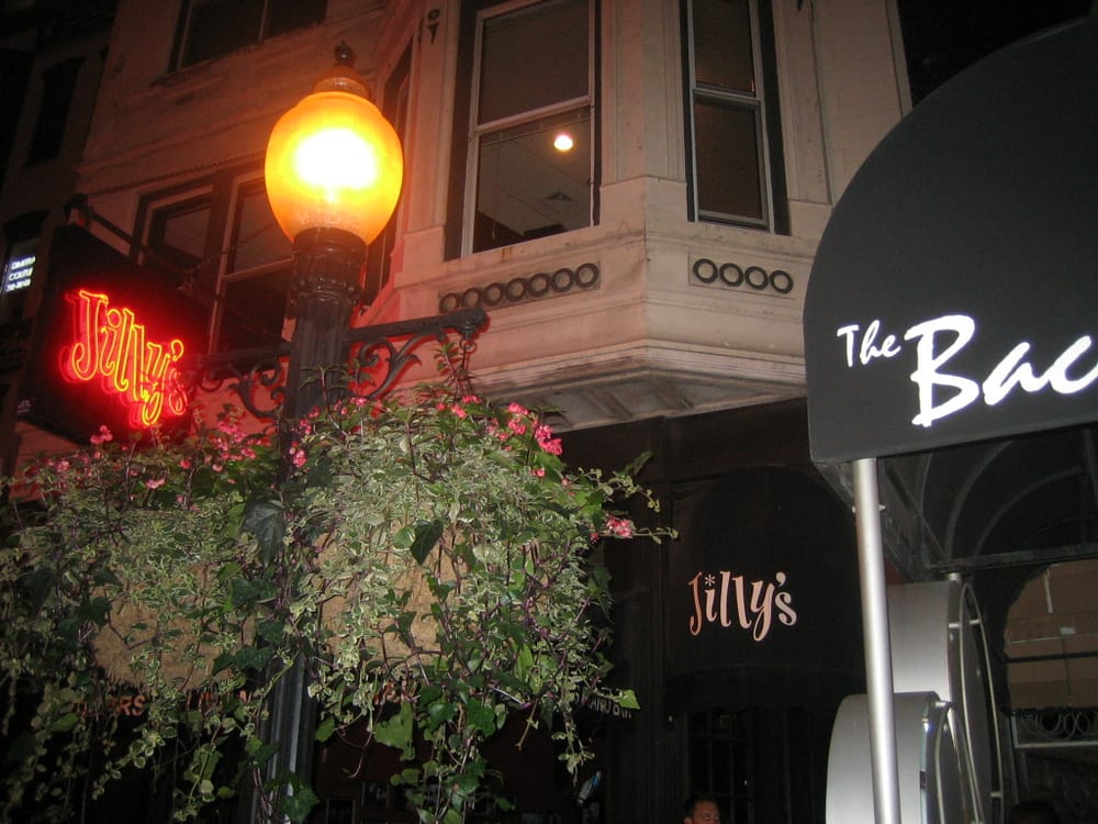 JILLY’S PIANO BAR CLOSED Updated August 2024 37 Reviews 1007 N