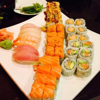 Umami Sushi - Sushi Bars Near Me - Chicago, Illinois
