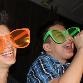 Tiny Photobooth - Photo Booth Rentals Near Me - Diamond Bar, California Tiny Photobooth - Photo Booth Rentals Near Me - Diamond Bar, California