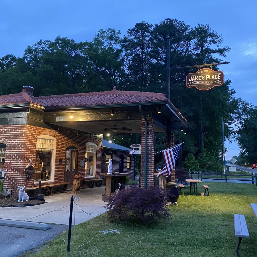Jake's Place - Rustic and Welcoming - Southern Near Me - Ashland, Virginia Jake's Place - Rustic and Welcoming - Southern Near Me - Ashland, Virginia