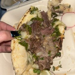 Restaurante Uruapan - Onions and cilantro on quesdilla