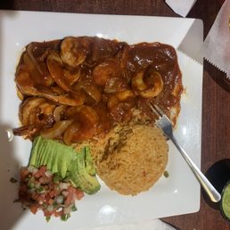 Diablo Shrimp dish (with Mexican rice, avocado, pico de gallo)