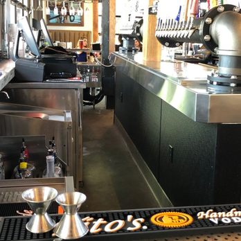 Barnyard Crafthouse & Eatery - New American Near Me - Tucson, Arizona