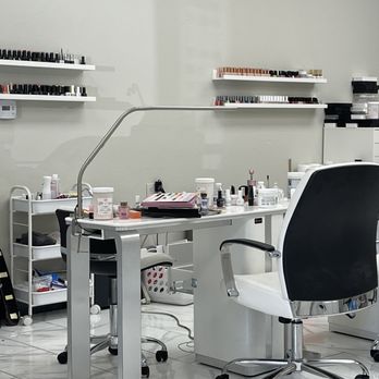 Ed Nails And Lashes - Messy stations - Nail Salons Near Me - Rancho Cucamonga, California Ed Nails And Lashes - Messy stations - Nail Salons Near Me - Rancho Cucamonga, California