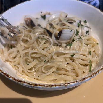 Amuri - Wife's pasta with clams. - Italian Near Me - San Diego, California Amuri - Wife's pasta with clams. - Italian Near Me - San Diego, California