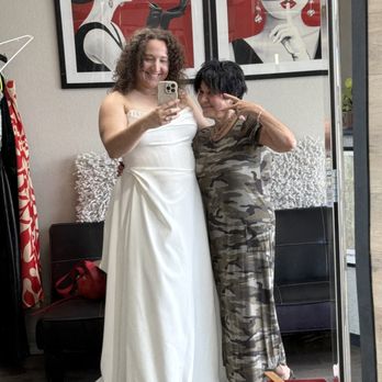 American Freestyle Alterations - Sewing & Alterations Near Me - Redmond, Washington American Freestyle Alterations - Sewing & Alterations Near Me - Redmond, Washington