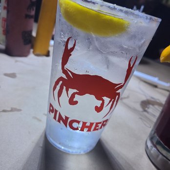 Pinchers - Seafood Near Me - Naples, Florida