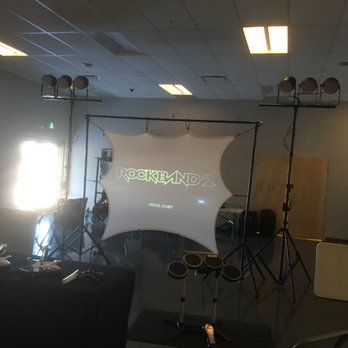 Kraken Entertainment - Rock Band Party - DJs Near Me - Hammonds Plains, Nova Scotia