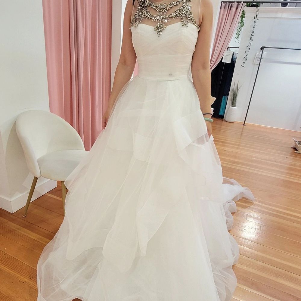This was on sale at $75 but needs completely new beading at the top and needed to be cleaned. This was on sale at $75 but needs completely new beading at the top and needed to be cleaned.