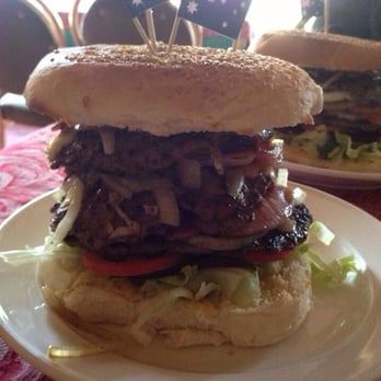 Igloo Road House - Burgers Near Me - Buxton, VIC Igloo Road House - Burgers Near Me - Buxton, VIC