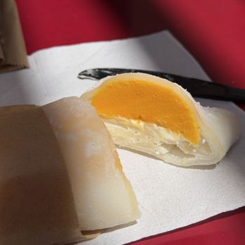 Moignet  A Social Cafe - Mango mochi - Bakeries Near Me - Las Vegas, Nevada