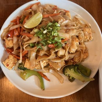 SEA Thai Bistro - Tofu Drunken Noodle - Thai Near Me - Santa Rosa, California SEA Thai Bistro - Tofu Drunken Noodle - Thai Near Me - Santa Rosa, California