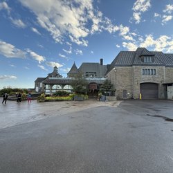 Table Rock Welcome Centre - Outside