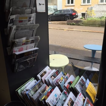 Sento Bar & Lounge - Assortment of newspapers and magazines to read plus outdoor seating! - Cafes Near Me - Zürich, ZH Sento Bar & Lounge - Assortment of newspapers and magazines to read plus outdoor seating! - Cafes Near Me - Zürich, ZH