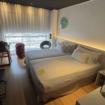 Barceló Sants - Orbital room - Hotels Near Me - Barcelona, B