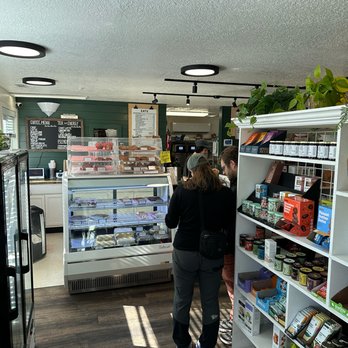 Sunshine Drip - Queueing to order - Breakfast & Brunch Near Me - Coupeville, Washington Sunshine Drip - Queueing to order - Breakfast & Brunch Near Me - Coupeville, Washington