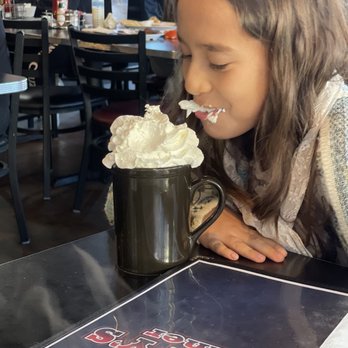 Lumpy's Diner - Hot coco and whipped cream - Breakfast & Brunch Near Me - Pittsburg, California