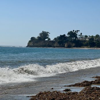 Leadbetter Beach - Beaches Near Me - Santa Barbara, California Leadbetter Beach - Beaches Near Me - Santa Barbara, California
