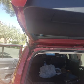 Move 4 Less - This is the position the lift gate was in when it was hit. Edge caved in. - Movers Near Me - Las Vegas, Nevada
