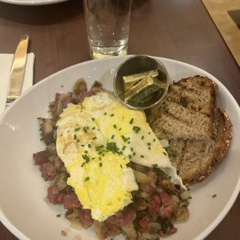 Friedman's - Pastrami Hash - New American Near Me - New York, New York