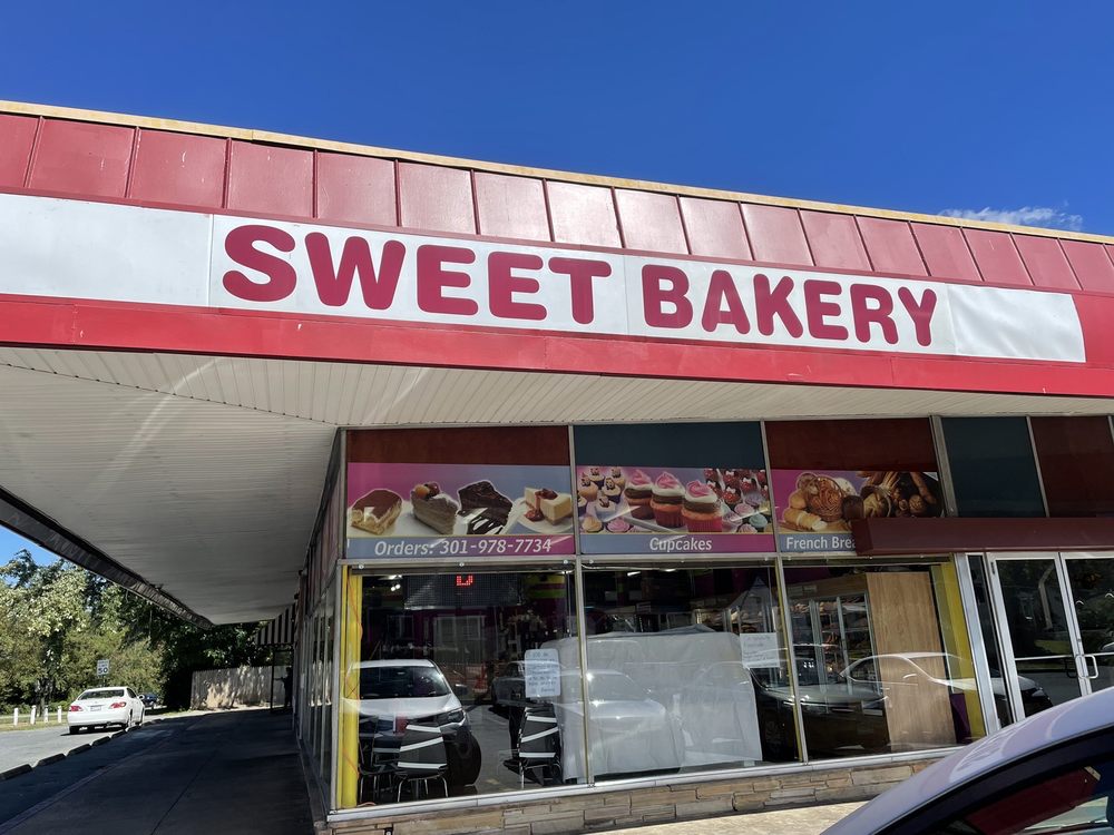 SWEET BAKERY Updated October 2024 34 Photos & 46 Reviews 701 1st