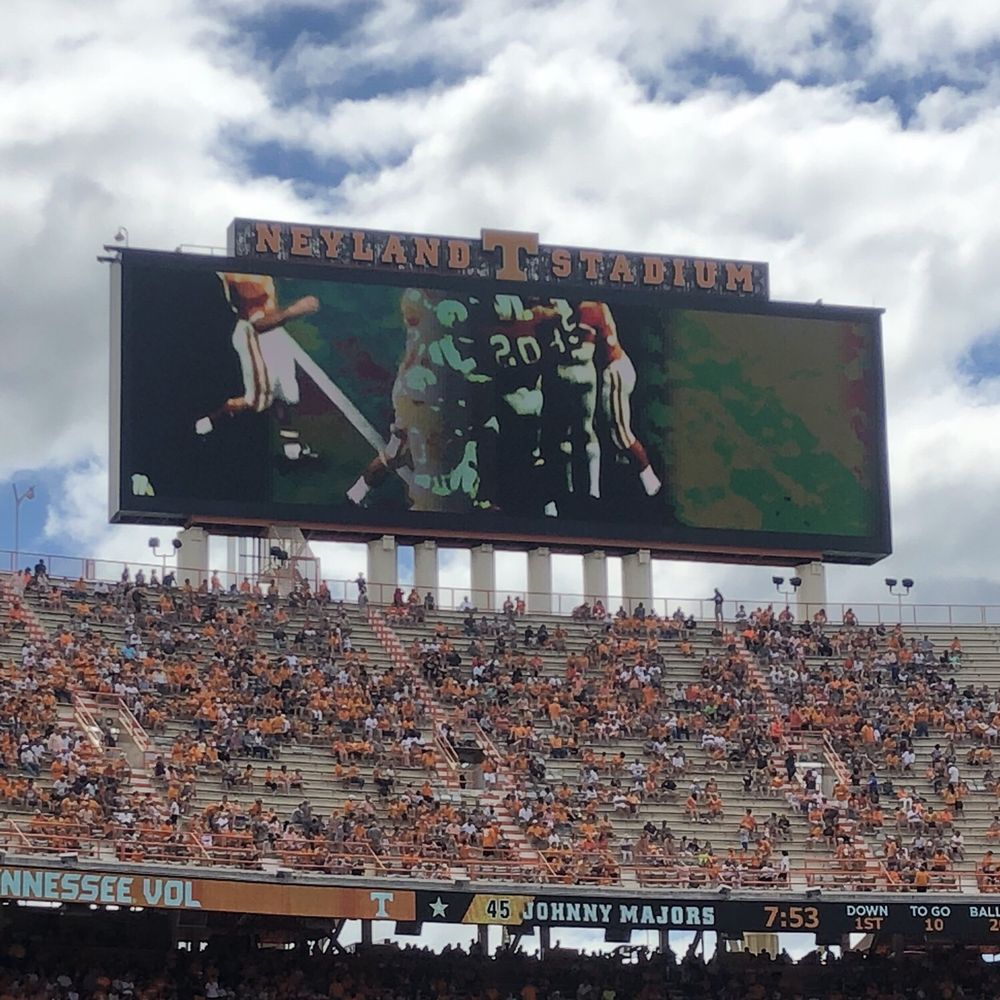 Neyland Stadium - Stadiums & Arenas Near Me - Knoxville, Tennessee