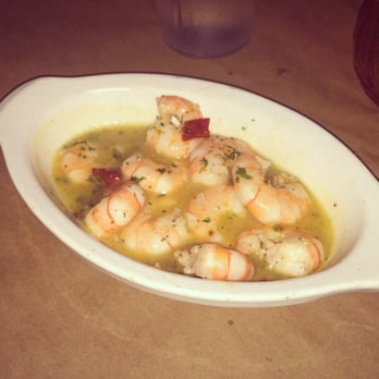 Si Tapas - Shrimp in garlic - Spanish Near Me - Dallas, Texas Si Tapas - Shrimp in garlic - Spanish Near Me - Dallas, Texas