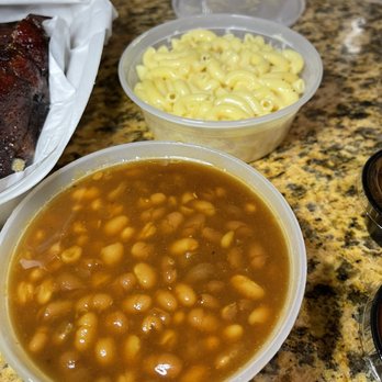 Smoking Barrels BBQ - St. Louis - BBQ Beans & Mac and Cheese - Barbeque Near Me - St. Louis, Missouri