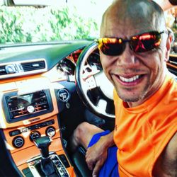 Montrowraps - Orange carbon fiber interior