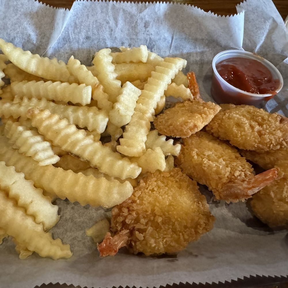 Twisted Rose - Sports Bars Near Me - Algonquin, Illinois Twisted Rose - Sports Bars Near Me - Algonquin, Illinois