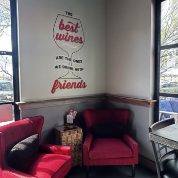Arizona Wine Collective - Decor and sitting area - Wineries Near Me - Tucson, Arizona