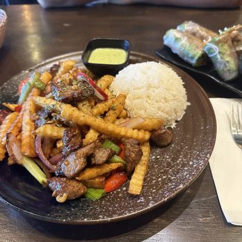 OMELI Kitchen - Lomo Saltado - Vietnamese Near Me - Fullerton, California OMELI Kitchen - Lomo Saltado - Vietnamese Near Me - Fullerton, California