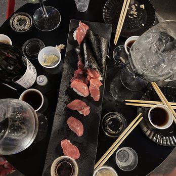 SORA By Hotel Collection - Tuna Sushi - Wine Bars Near Me - Miami, Florida SORA By Hotel Collection - Tuna Sushi - Wine Bars Near Me - Miami, Florida
