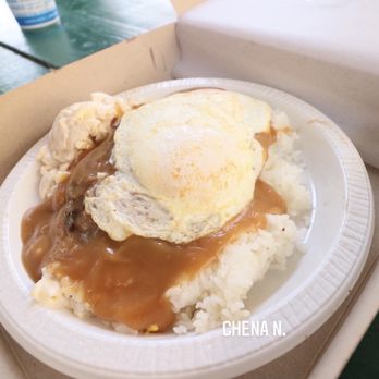 Rainbow Drive-In - Loco Moco Plate $9.25 - Hawaiian Near Me - Honolulu, Hawaii Rainbow Drive-In - Loco Moco Plate $9.25 - Hawaiian Near Me - Honolulu, Hawaii