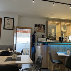 Pizzeria Pomodoro - Atmosphere