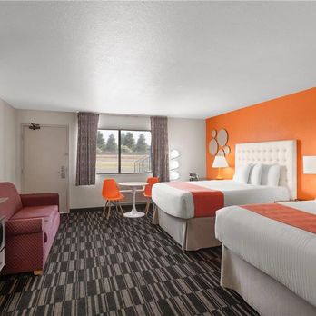 Howard Johnson by Wyndham Modesto Ceres - Guest room - Hotels Near Me - Ceres, California Howard Johnson by Wyndham Modesto Ceres - Guest room - Hotels Near Me - Ceres, California